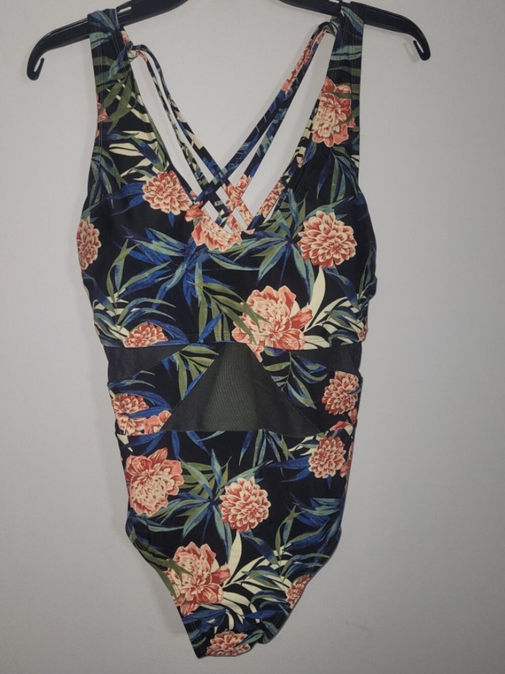 Tahiti One Piece Swim Suit 2XL - Picture 2 of 7